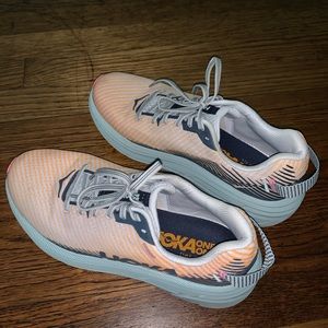 HOKA ONE ONE WOMENS RICON 2 RUNNING SHOES